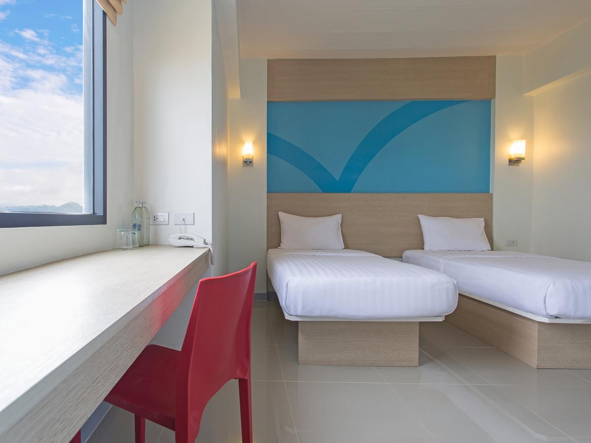 Hop Inn Chonburi Buitenkant foto