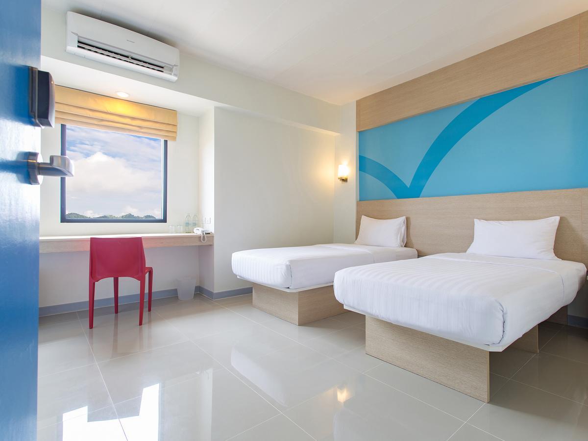 Hop Inn Chonburi Buitenkant foto